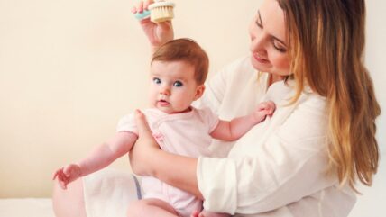 Anne ve Bebek İçin En İyi Bakım Ürünleri: Uzmanlardan Tavsiyeler ve İncelemeler