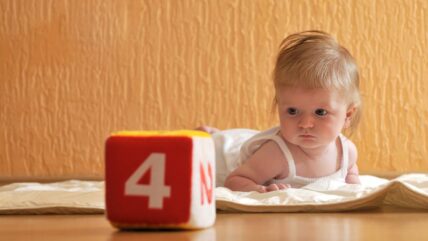 çocuk bebek gelişimi